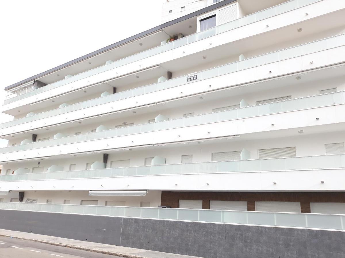 Barraques 65 Playa De Gandia Solo Para Familias Bagian luar foto