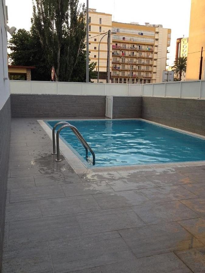 Barraques 65 Playa De Gandia Solo Para Familias Bagian luar foto
